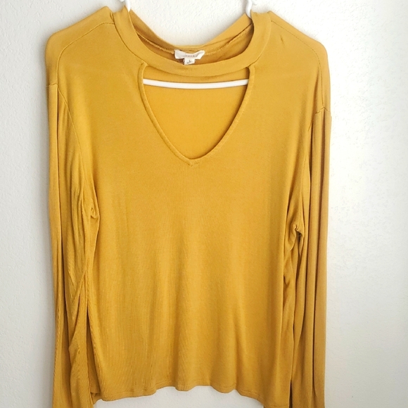 Gold Mustard Yellow Women's Long Sleeve Top Sexy Keyhole Large NWOT - Picture 1 of 5